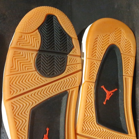 Nike Air Jordan 4 Retro SE "LASER BLK GUM"  Mens Size-11 100% Authentic! - Picture 12 of 12